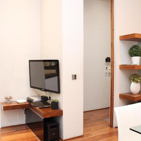 Modernized South Kensington Apartments 런던 외부 사진