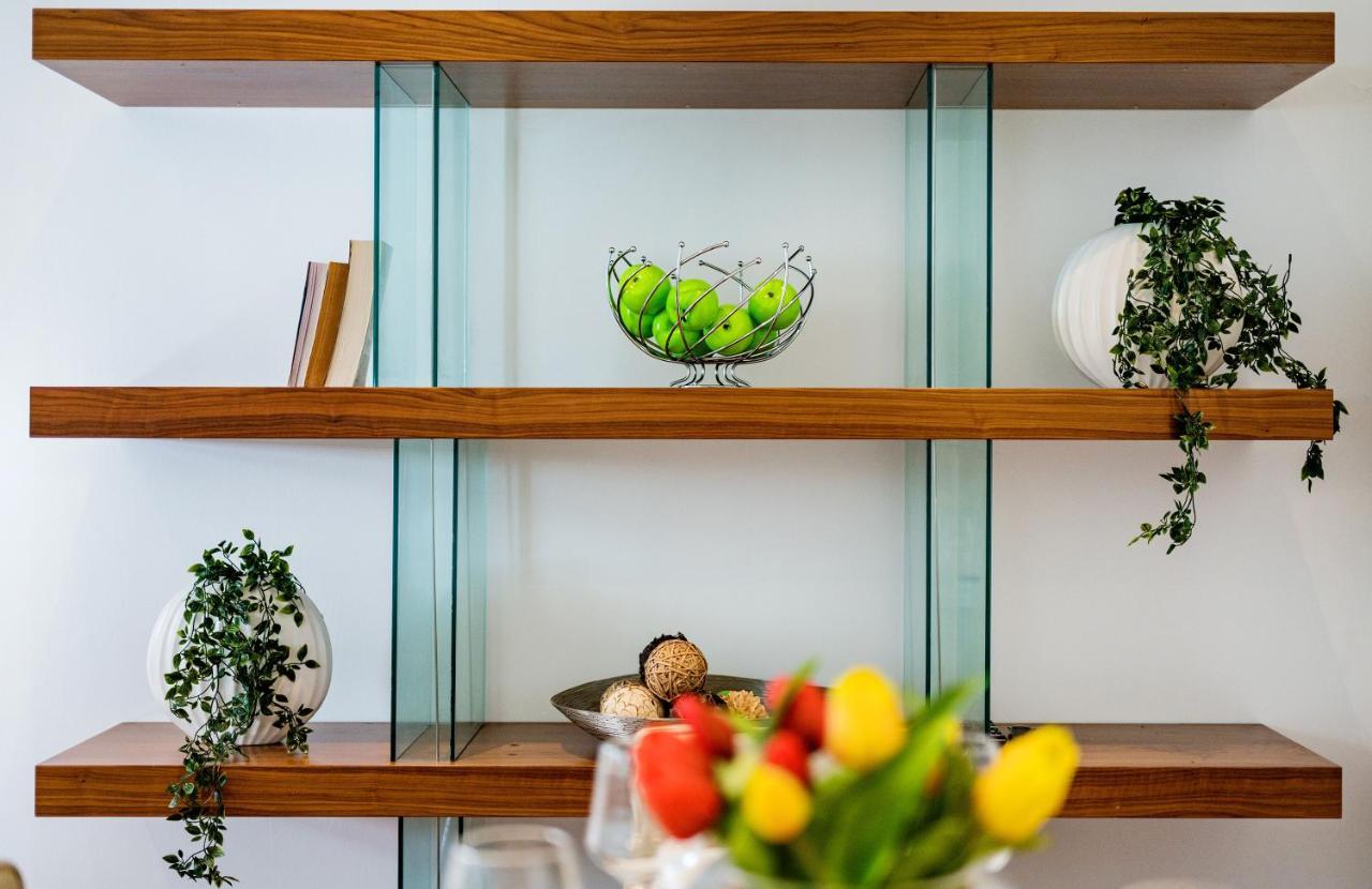 Modernized South Kensington Apartments 런던 외부 사진