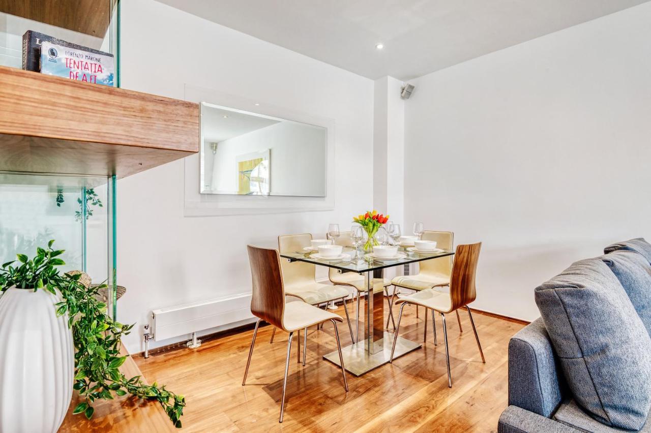 Modernized South Kensington Apartments 런던 외부 사진