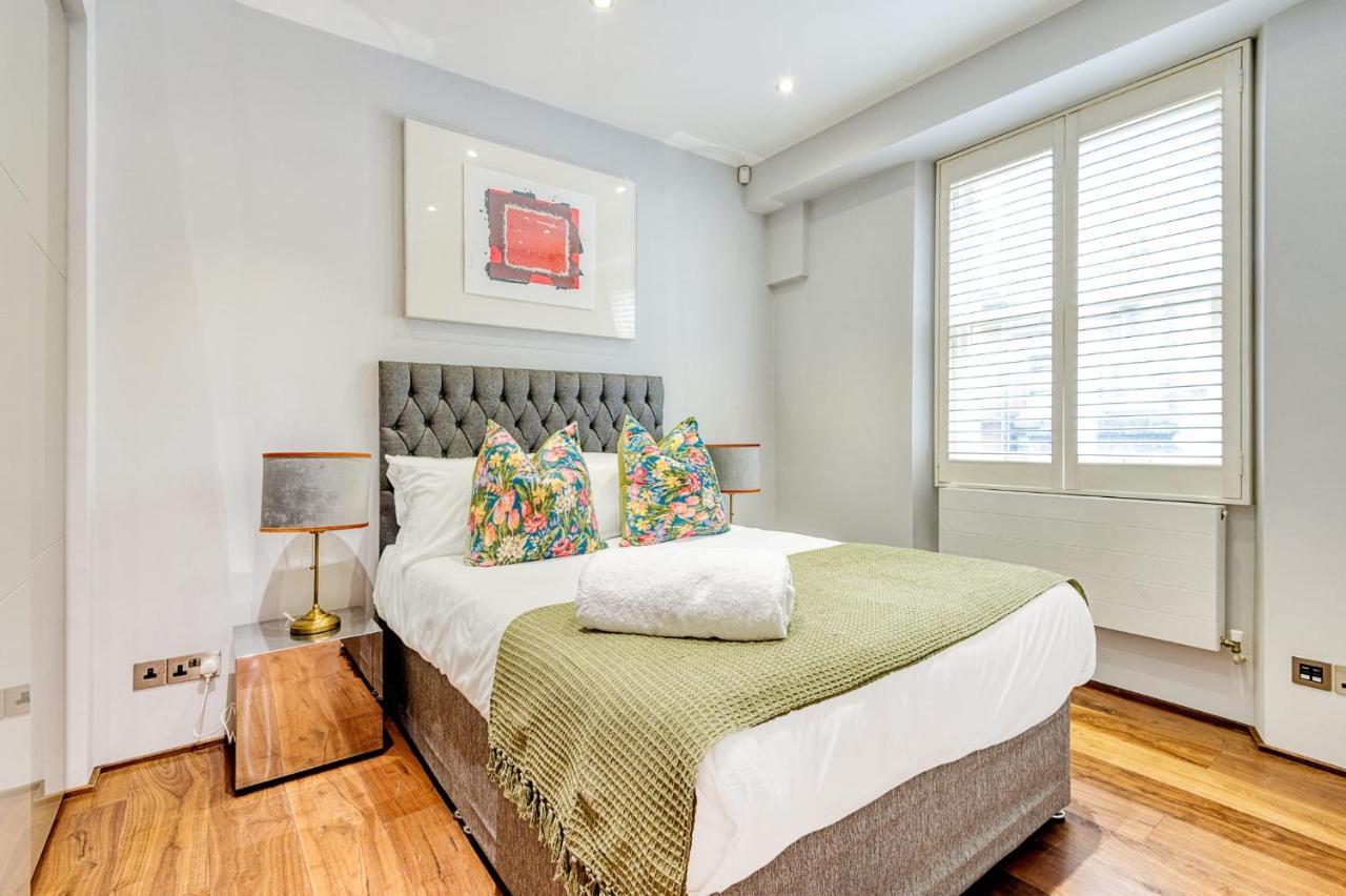 Modernized South Kensington Apartments 런던 외부 사진