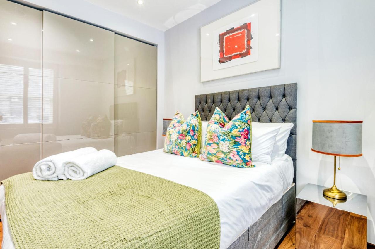 Modernized South Kensington Apartments 런던 외부 사진