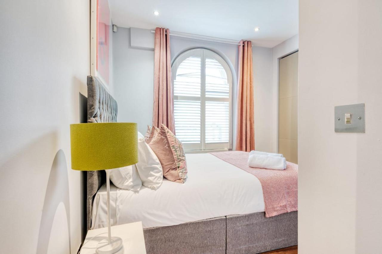 Modernized South Kensington Apartments 런던 외부 사진