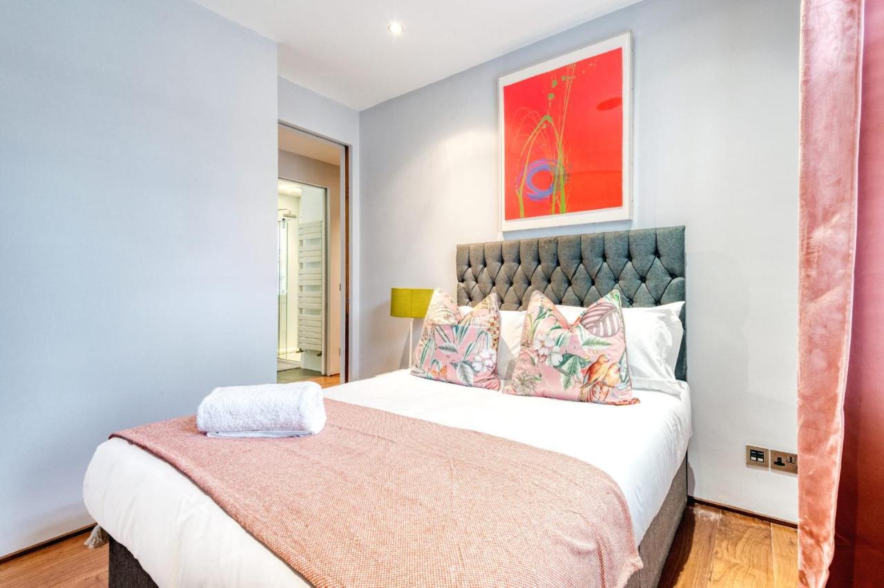 Modernized South Kensington Apartments 런던 외부 사진