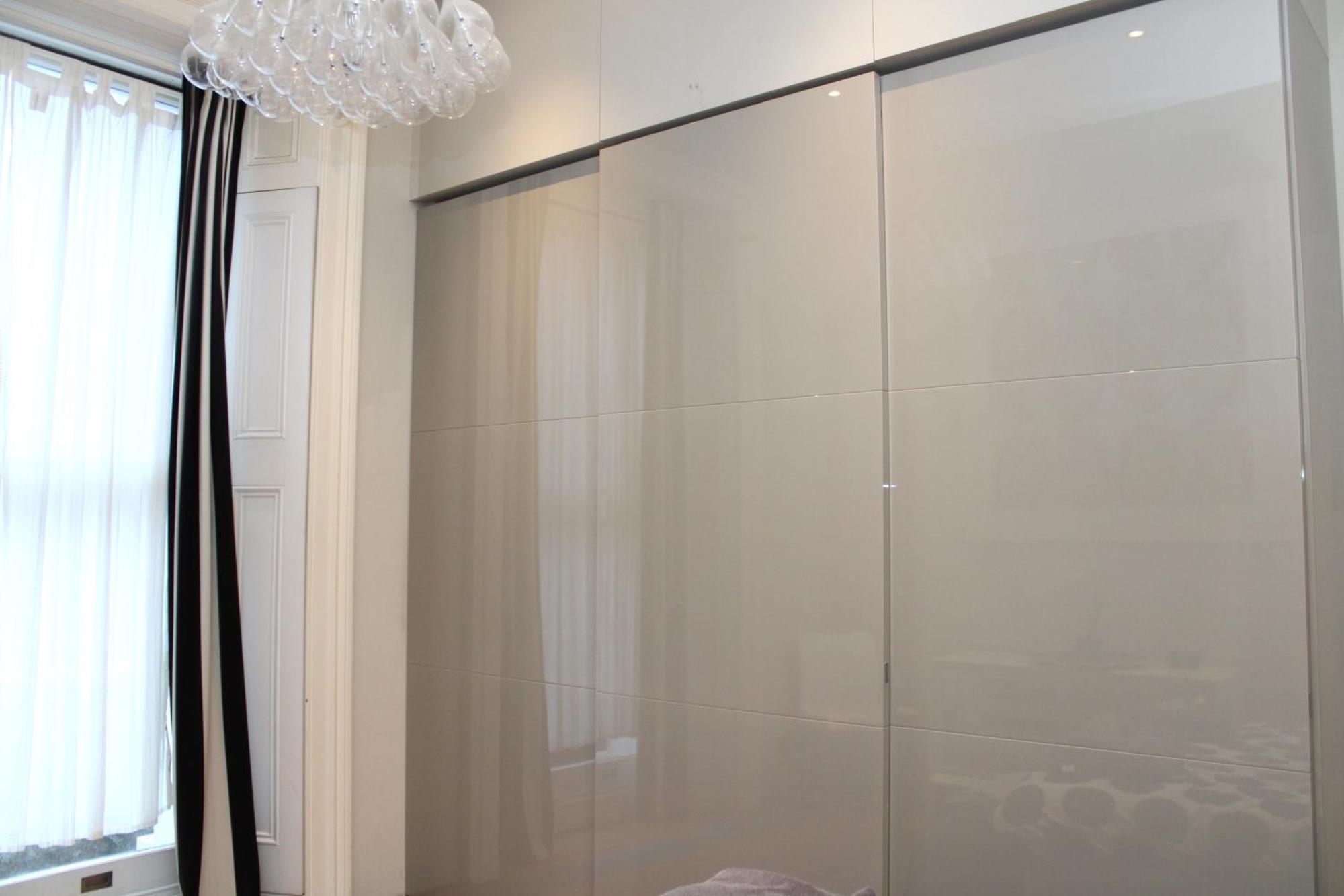 Modernized South Kensington Apartments 런던 외부 사진
